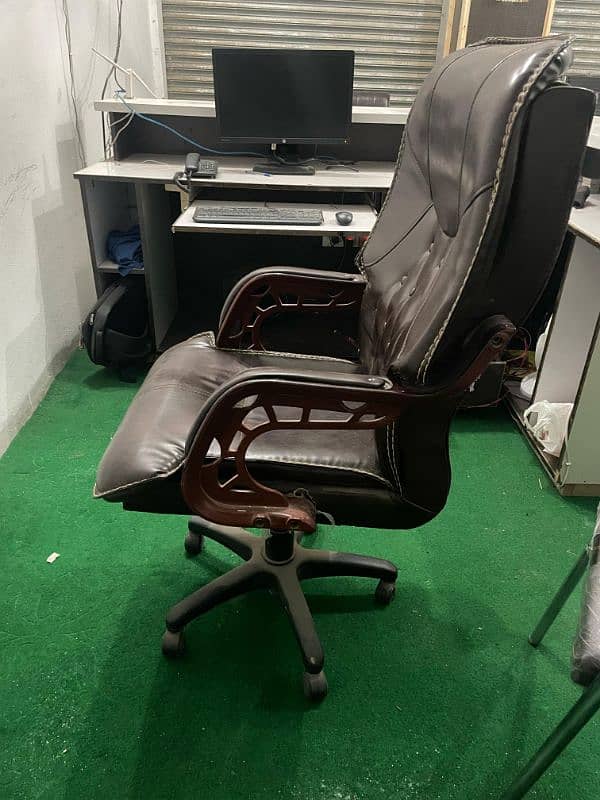 New Condition Computer Chairs 1