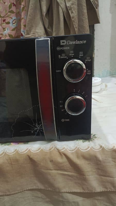 Dawlance Microwave oven for sale 2