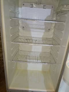 Dawlance Used Refrigerator for Sale.