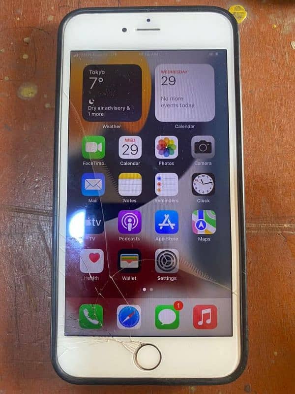 iPhone 6 plus 128 GB my WhatsApp number 03411594804 1