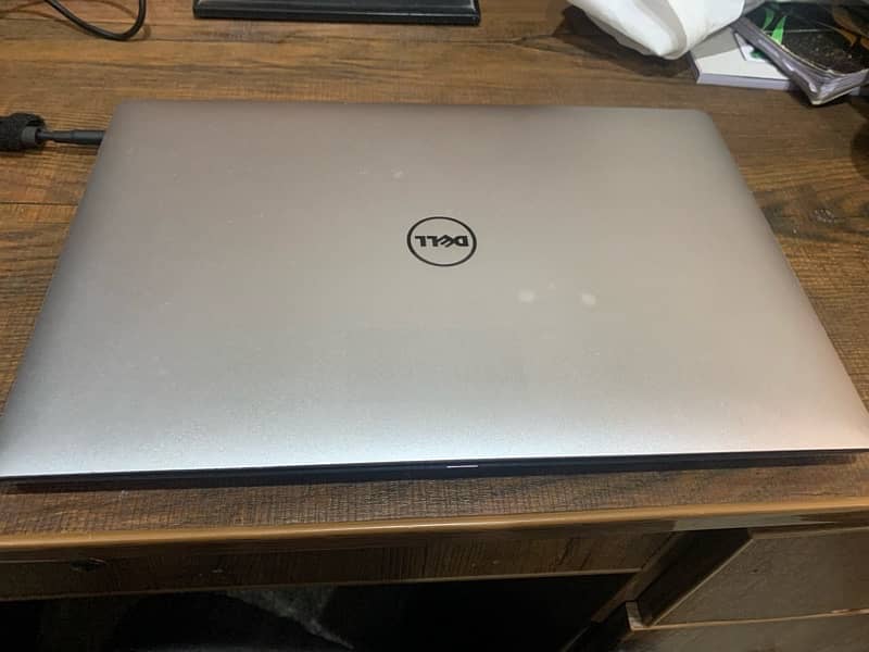 Dell gaming laptop xeon 1