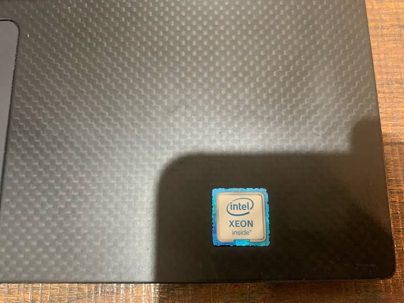 Dell gaming laptop xeon 3