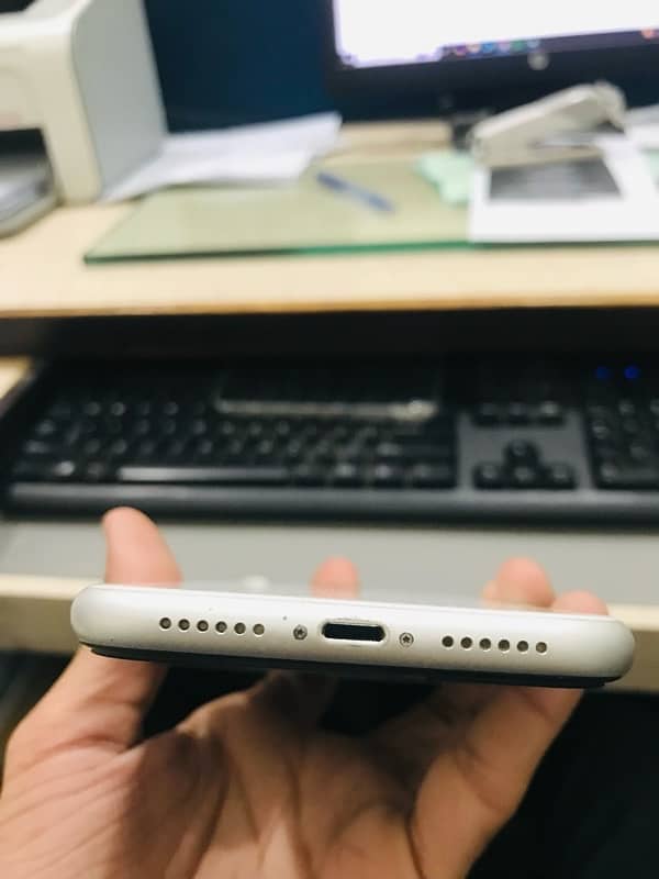 IPHONE XR DUAL APPROVE 3