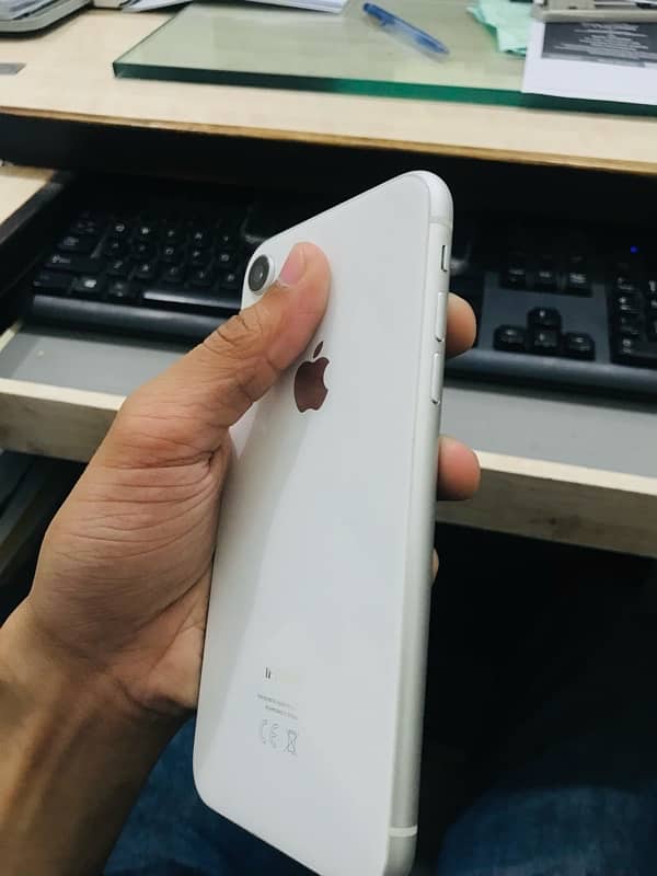 IPHONE XR DUAL APPROVE 6