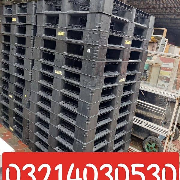 Woden n plastic pallet available every size 0