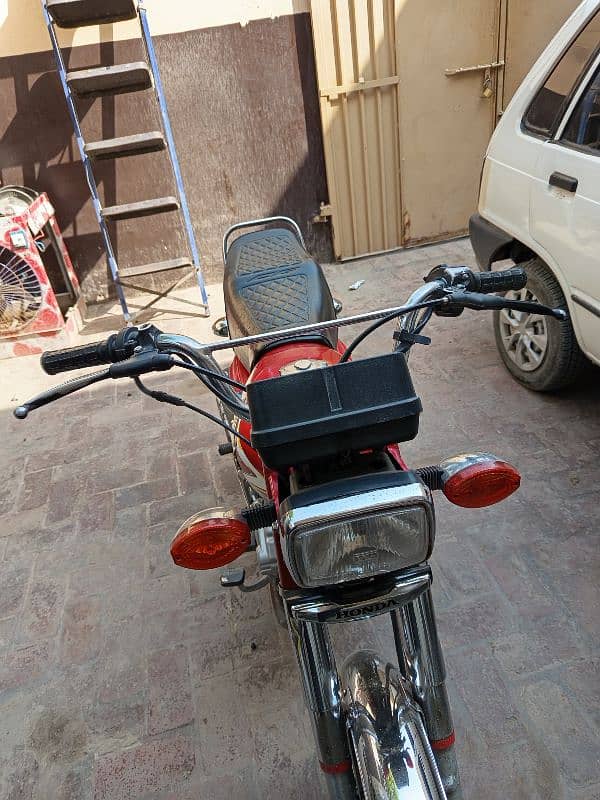 Honda 125 4