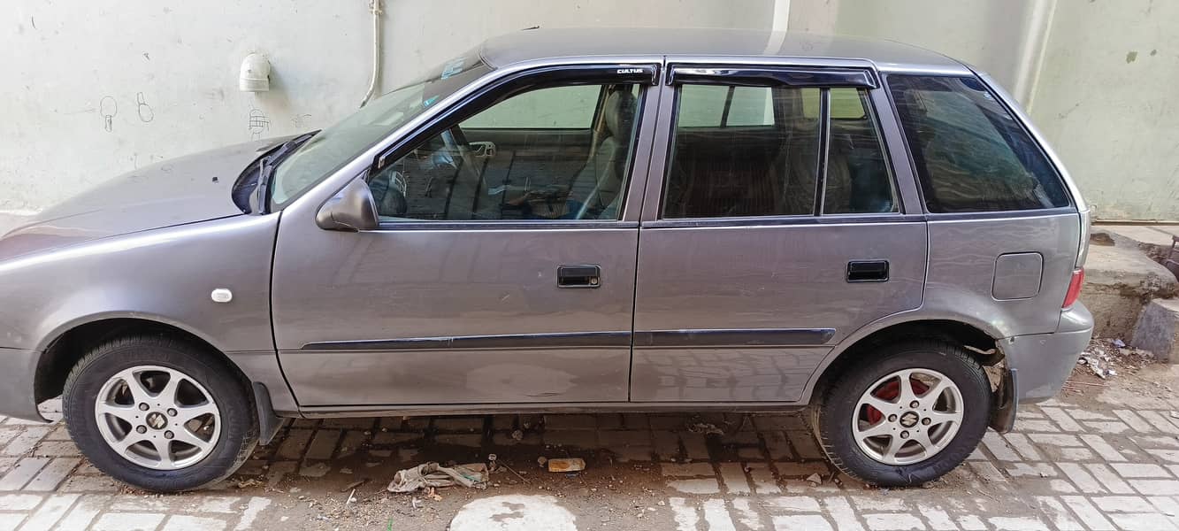 Suzuki Cultus VXL 2010 1