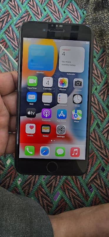 iphone 7plus 128gb official pta FU 0