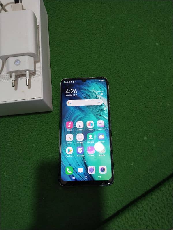 vivo S1 8