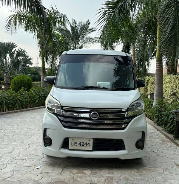 Nissan Dayz Highway Star 2019 4