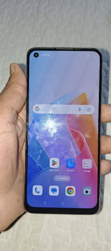 oppo F21pro one hand use 8 128 4