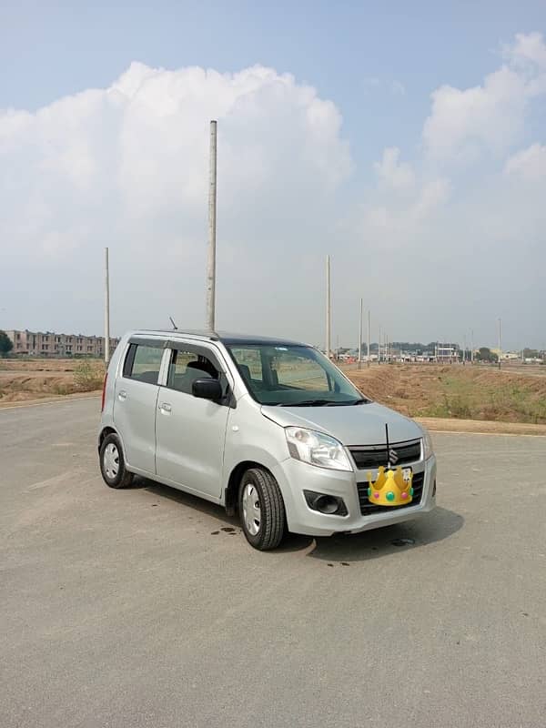 Suzuki Wagon R 2018 9