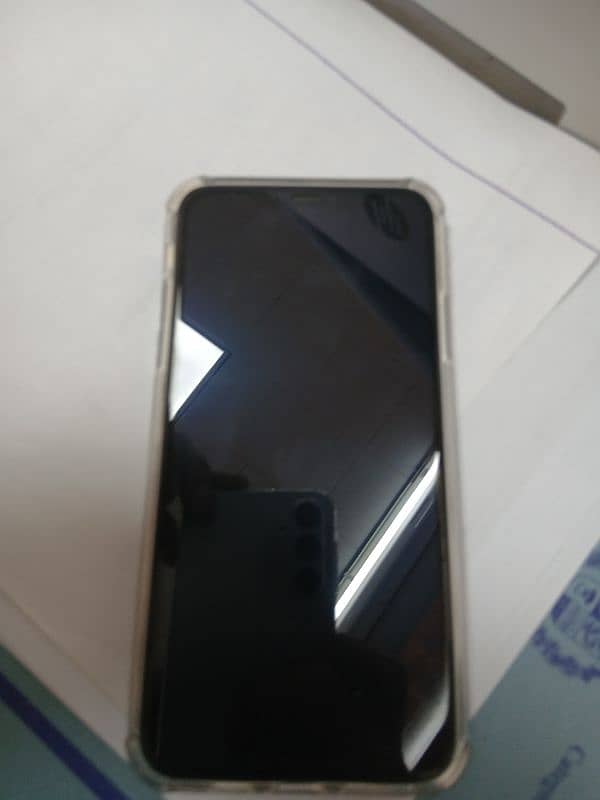 iphone 11 pro max 64 GB 4