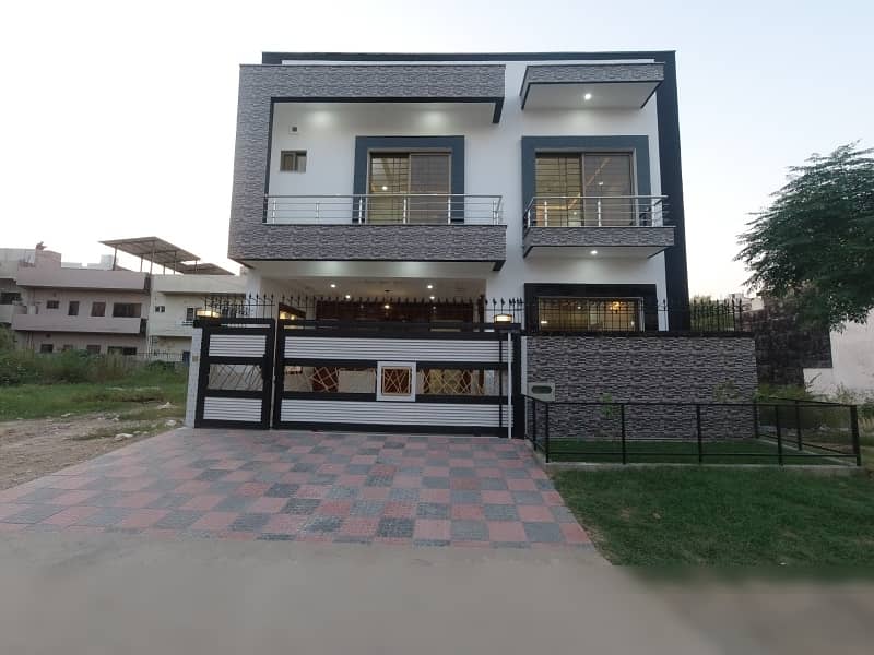 1800 Square Feet House For sale In Beautiful G-15 0