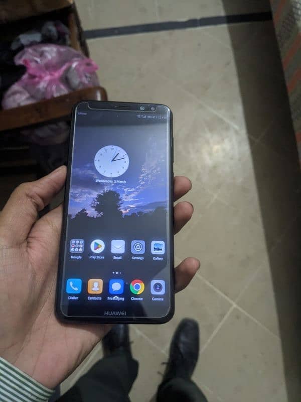 Huwaei mate 10 lite 3