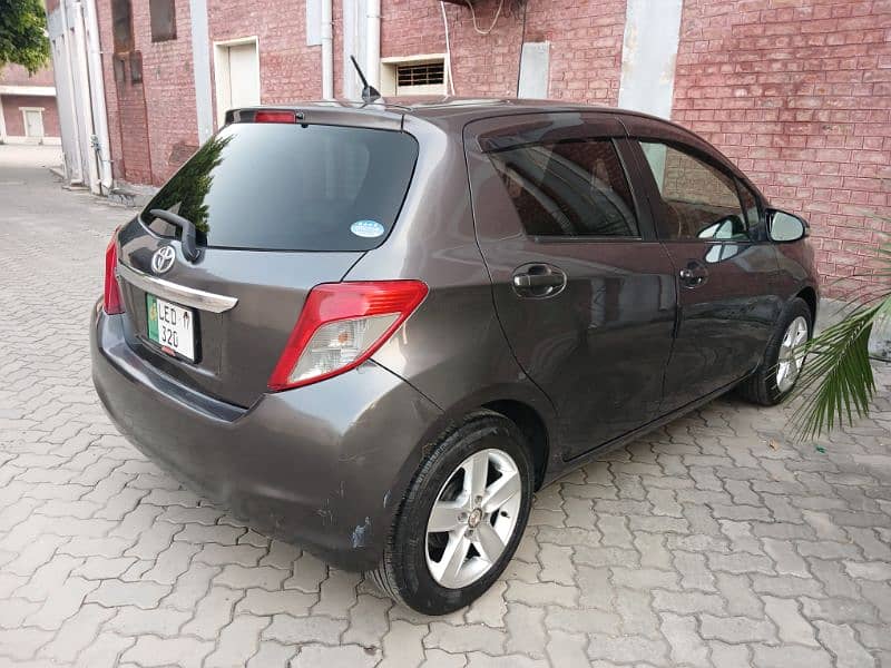 Toyota Vitz 2013 2