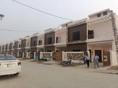 Premium Good Location 6 Marla House Is Available For rent In DHA Defence