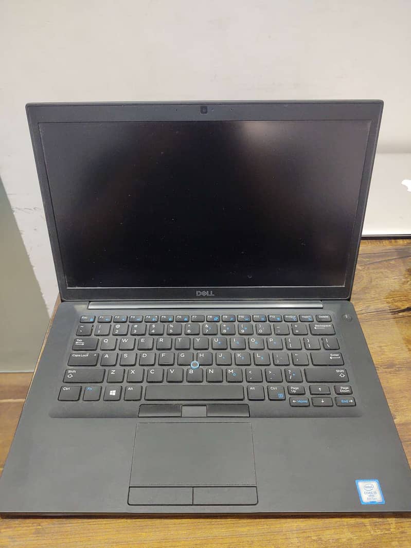 Dell Latitude 7490 0