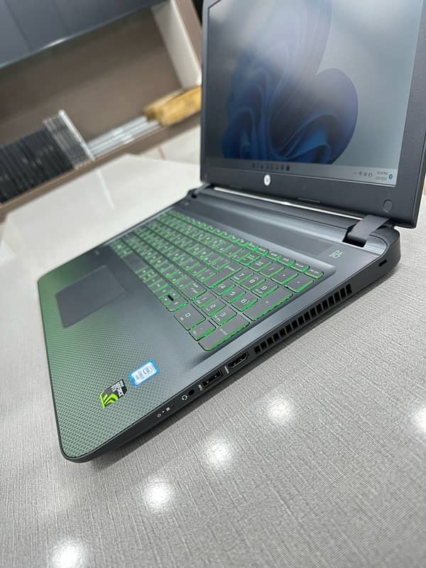 HP Pavilion Gaming i7 6th Gen HQ Ram 16gb Storage 256gb GPU 4gb Nvdia 1