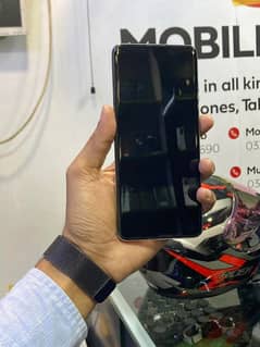 Oneplus 9 Pro 5G crystal condition