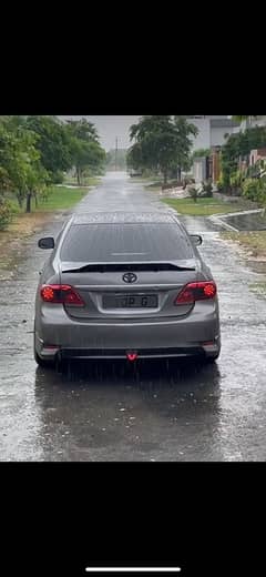 Universal Ducktail spoiler