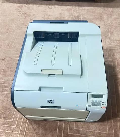 HP 2025 Lazer jet printer Color 2