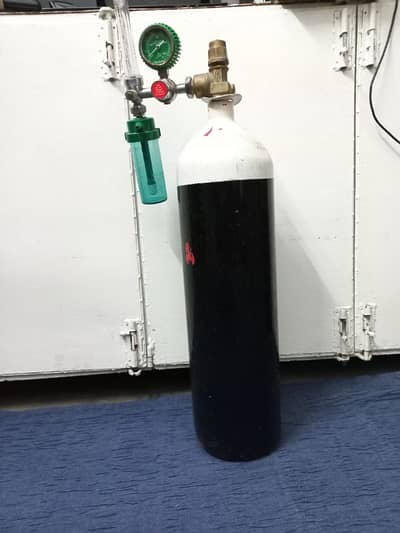 Oxygen Cylinder 8 liter