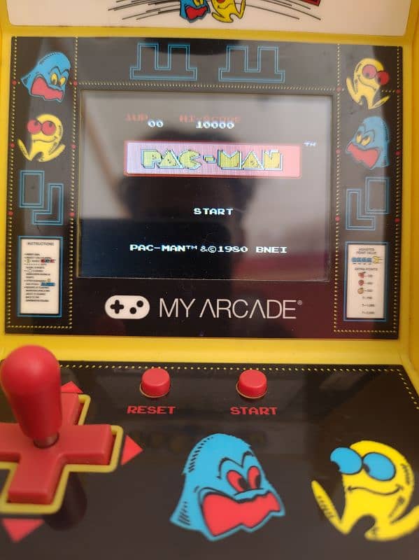 PACKMAN ARCADE GAME ANDROID CHARGER OR CELL SE CHALTA HA 8 INCH 1 GAME 2