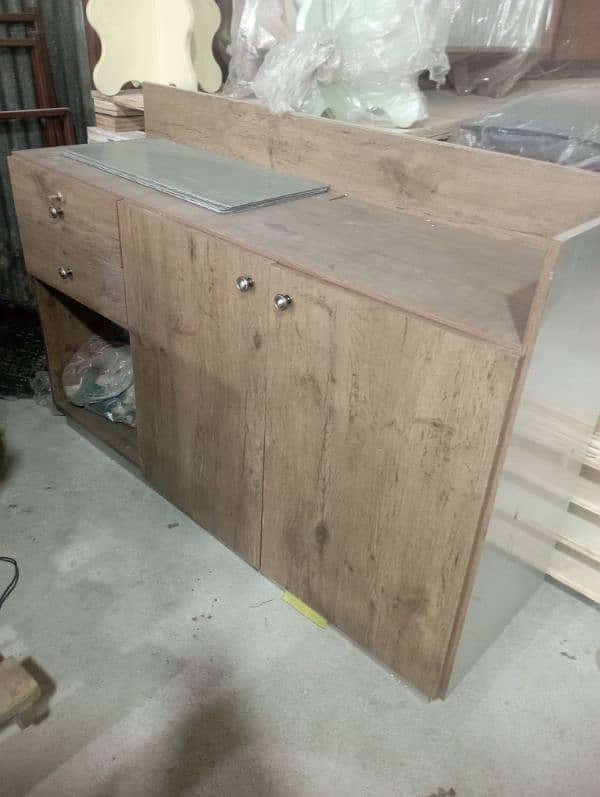 reception counter for sale 0