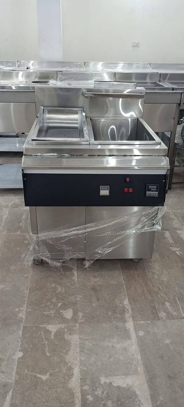 Shawarma Counter - Hotplate - Fryers. Food display counters For Sale 4