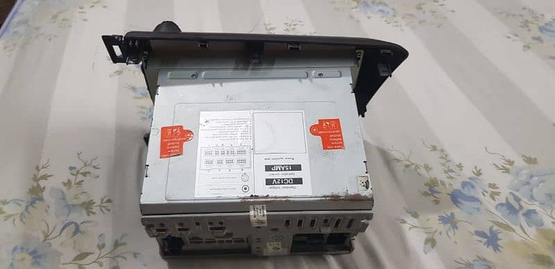 Honda civic re birth CD player 4