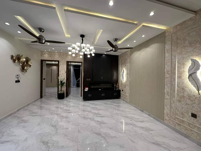 10 Marla Brand New House For Sale In Rafi Block 6