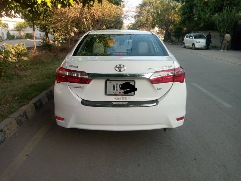 Toyota Corolla Altis 2016 3