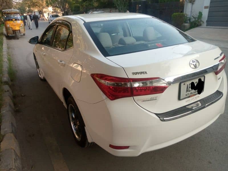 Toyota Corolla Altis 2016 5