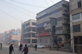 Shop For Available For Rent For Boutique , Brand, Cloth let, Office at kohinoor City Jarranwala Road Faisalabad