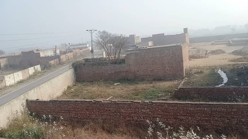 5 Marla Plot Near new defence road and ferozpur road Kahna nau Lahore 8