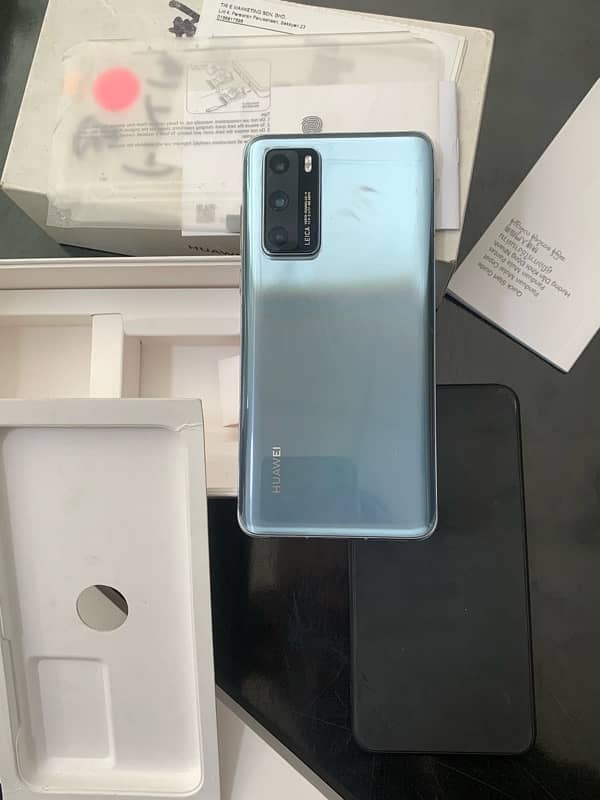 huawei p40 8/128 dual sim pta 4