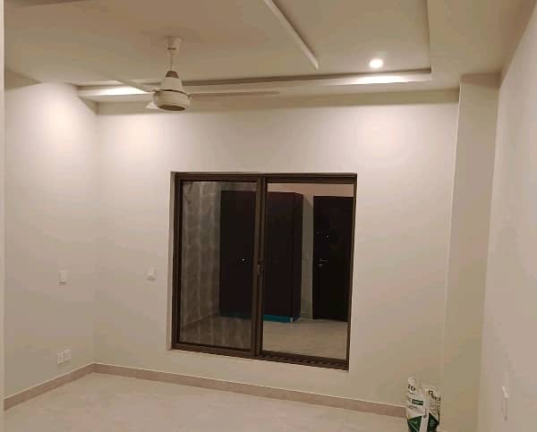 Buy A Centrally Located 1233 Square Feet Flat In Zarkon Heights 3