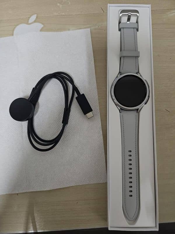 Samsung Watch 6 classic 0