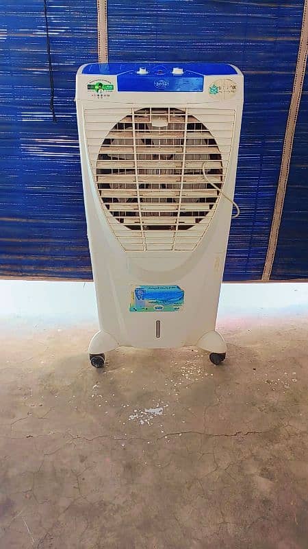 AC+DC Air Cooler Boss Company in VIP Condition Single Hand Used. 0