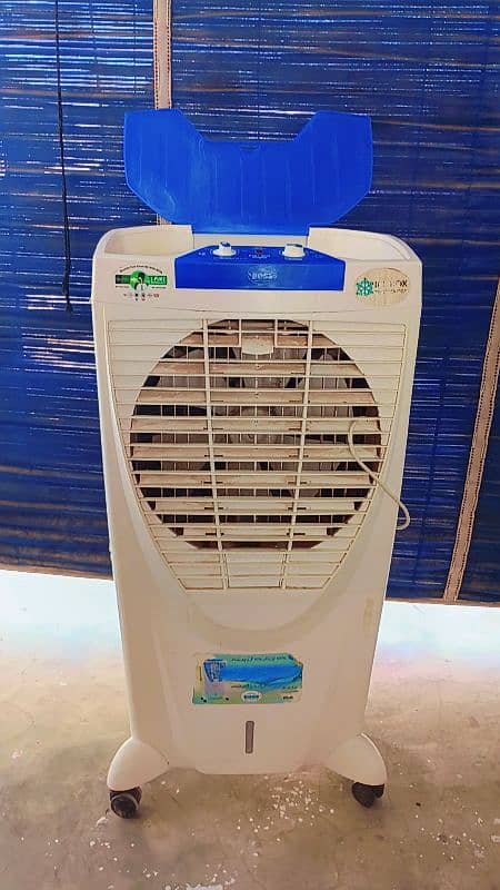 AC+DC Air Cooler Boss Company in VIP Condition Single Hand Used. 1