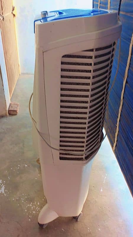 AC+DC Air Cooler Boss Company in VIP Condition Single Hand Used. 3