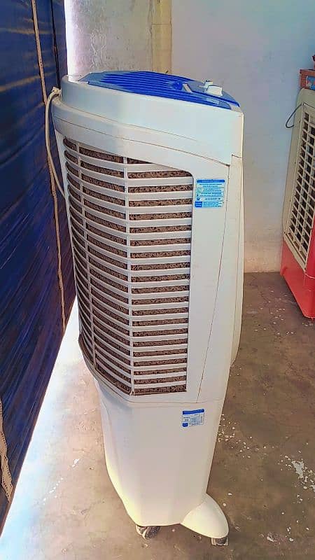 AC+DC Air Cooler Boss Company in VIP Condition Single Hand Used. 4