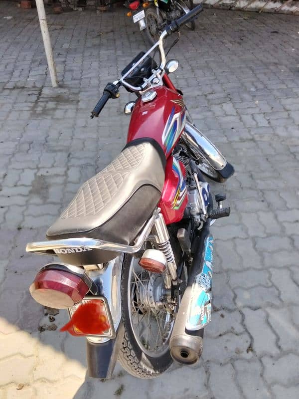 Honda GC 125 0