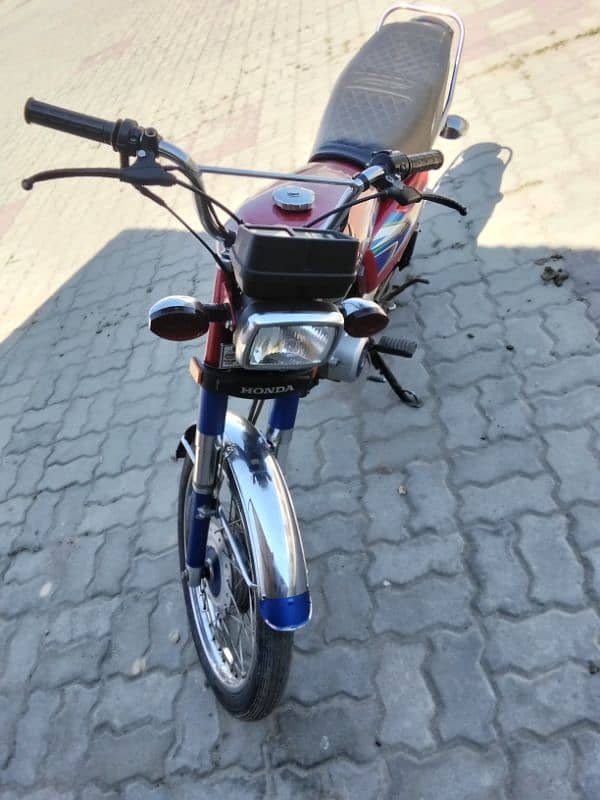 Honda GC 125 1