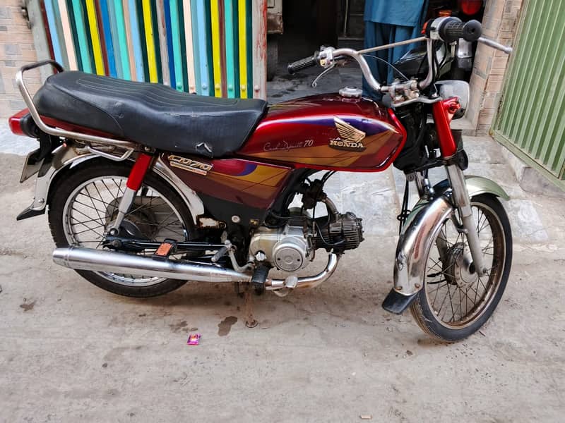 Honda CD 70 2005 4