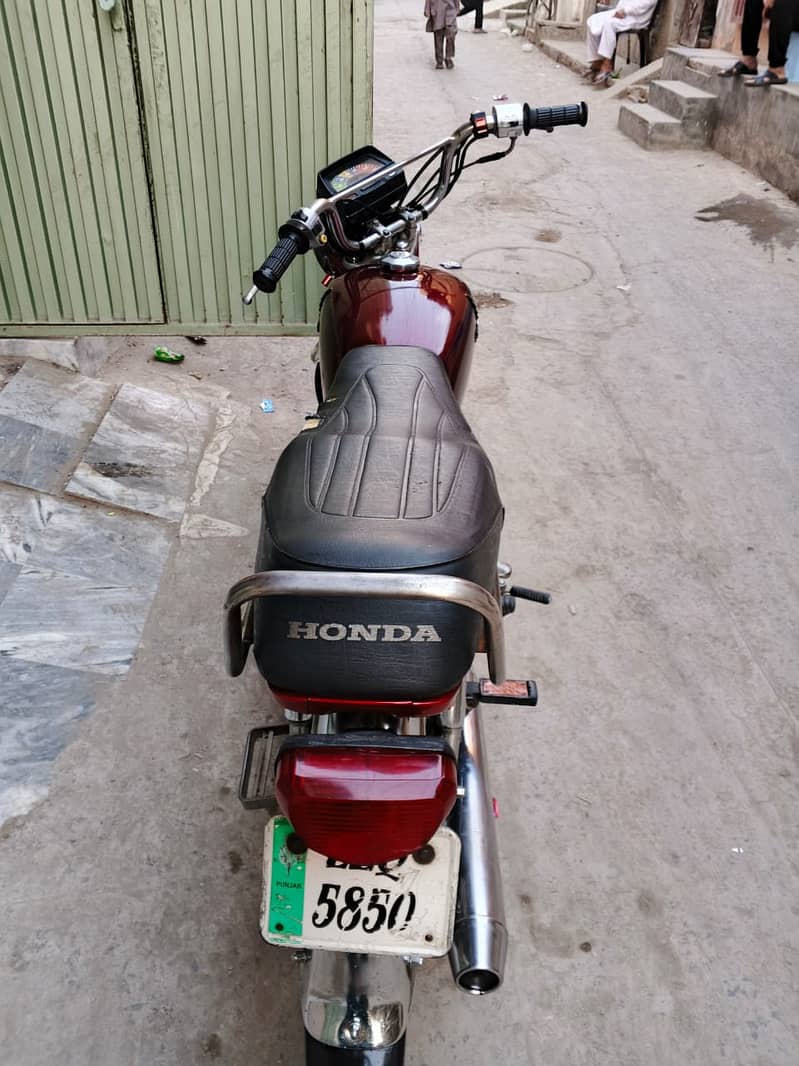 Honda CD 70 2005 11