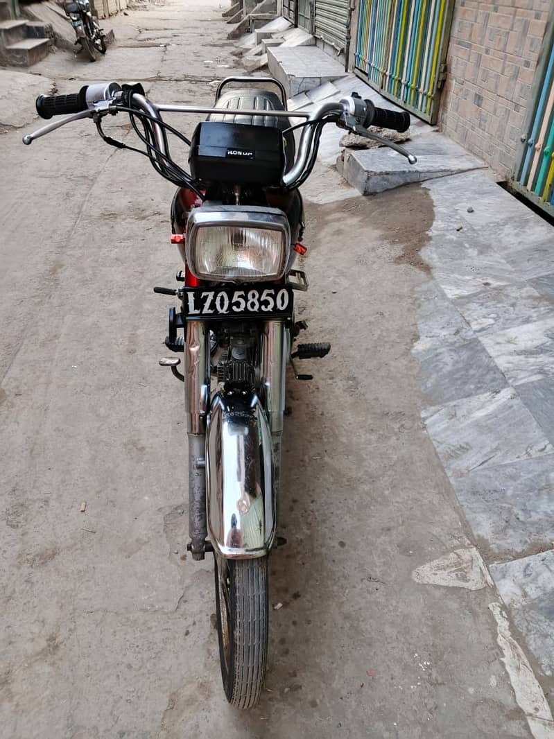 Honda CD 70 2005 13