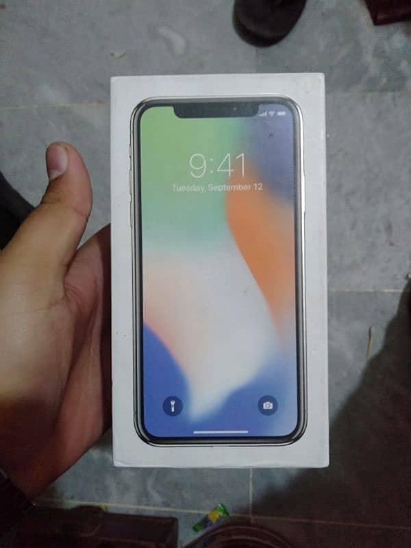 Iphone X 256GB non PTA with box and charger 7