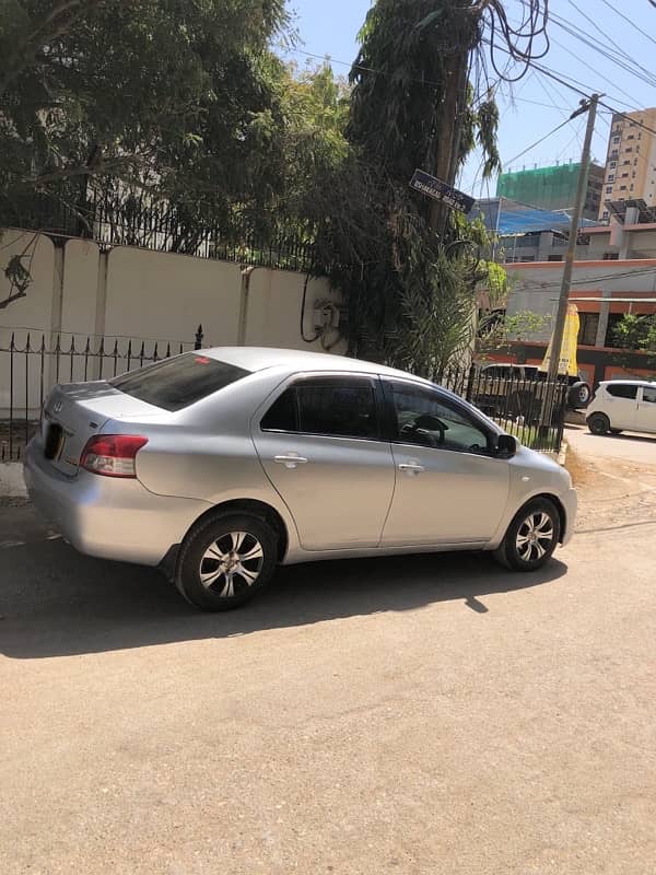 Toyota Belta 1.300cc 2006/2010 14